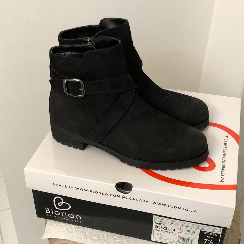 Blondo black nubuck waterproof short boots with rubber soles and side zippers.